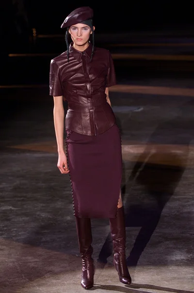 Look 16